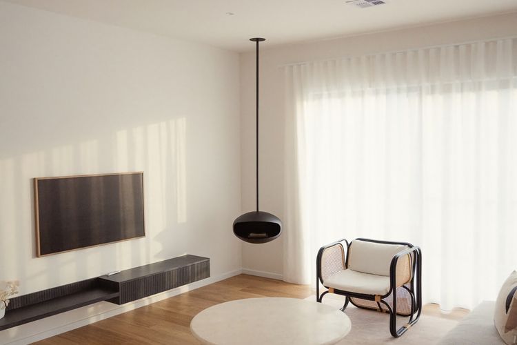 Living room image 3
