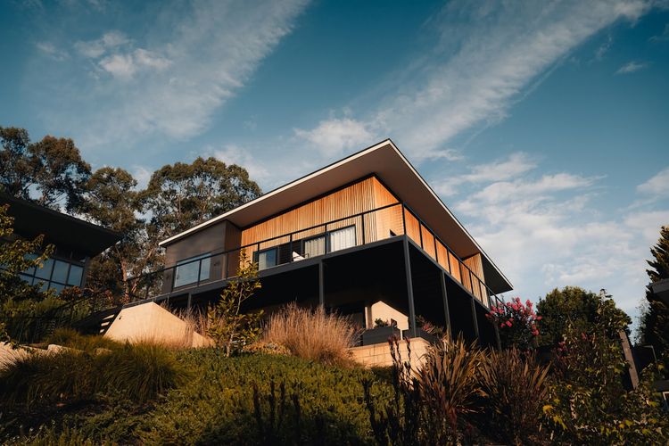 Exterior image 4