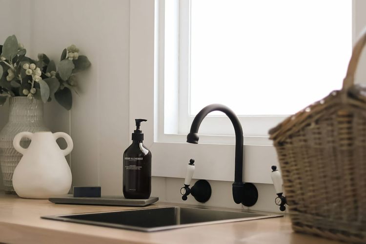 Full bathroom 4 image 1