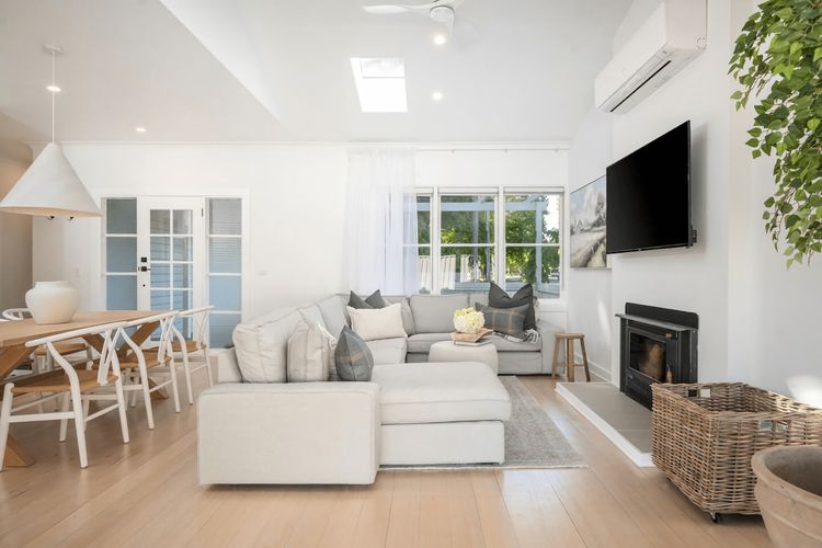 Living Room/Dining - Cottage ONE
