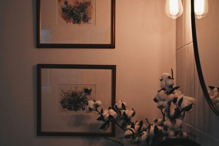 Main Bathroom - Cottage One