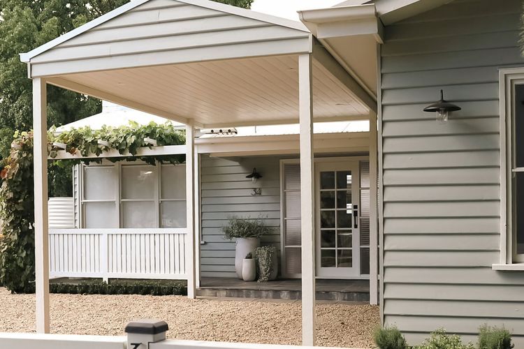Exterior image 8