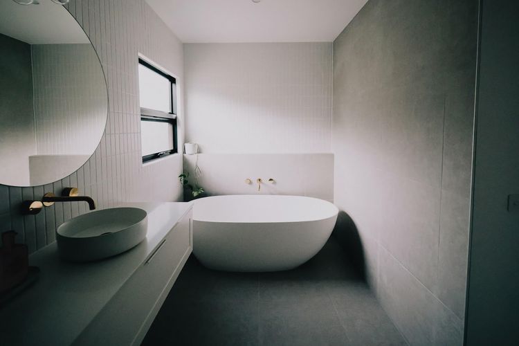 Master Ensuite - upper floor