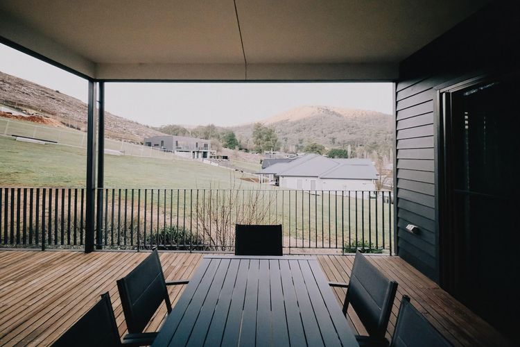 Alfresco - ideal for a long lunch or evening BBQ. 