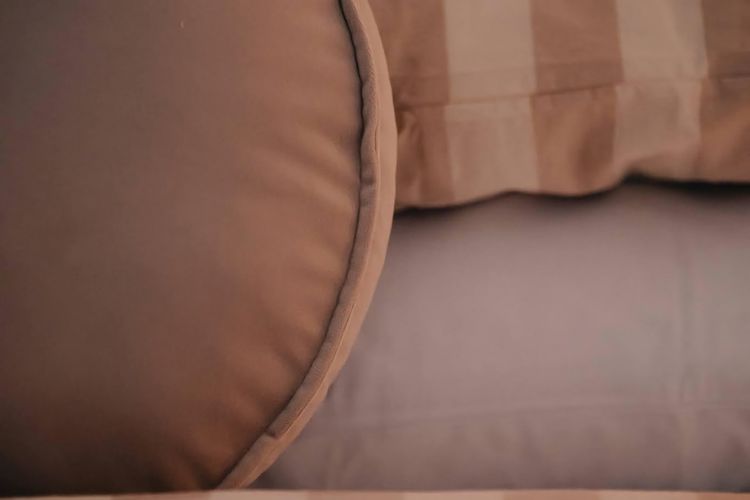 Quality bed linen - Adairs & Linen House.