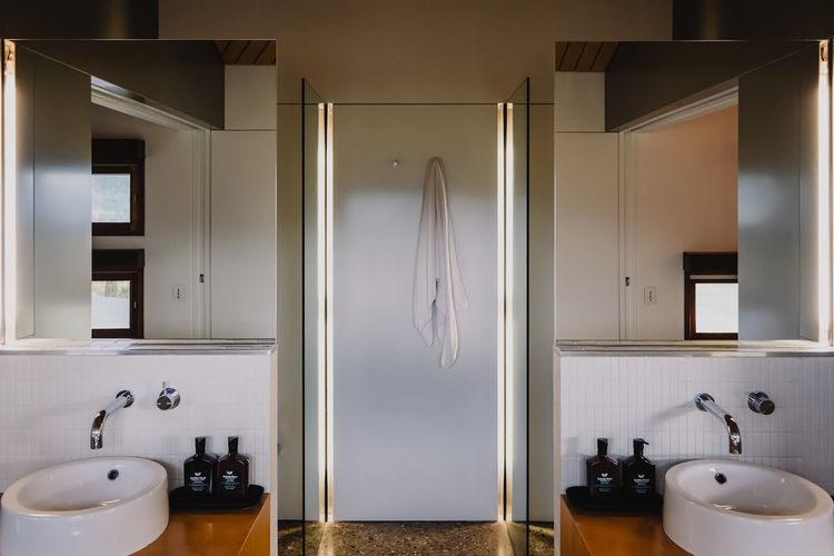 En-suite: shower, toilet, two basins & bath.