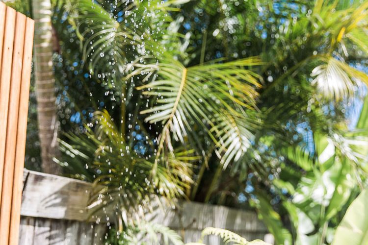 The Beach Retreat -2 Bedrooms – Pool – River Views