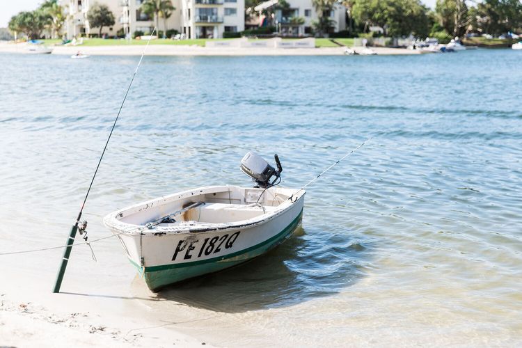 The Beach Retreat -2 Bedrooms – Pool – River Views