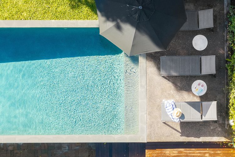 The Lookout – 4 Bedrooms – Pool – Views – Pets