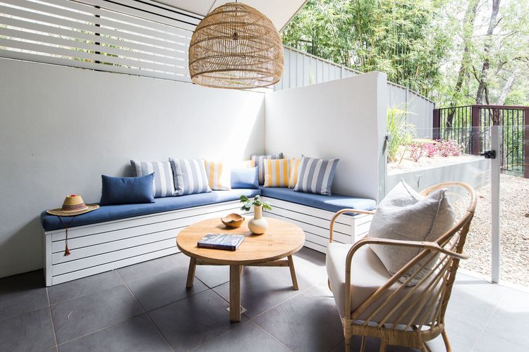 Mamilla Beach House – Pool – Designer – Media room