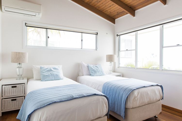 The Sea House – pool – ocean views – pets