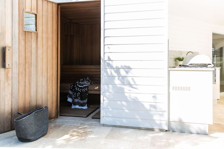 The Sea House – pool – ocean views – pets