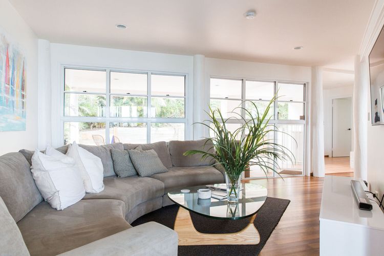 The Sea House – pool – ocean views – pets