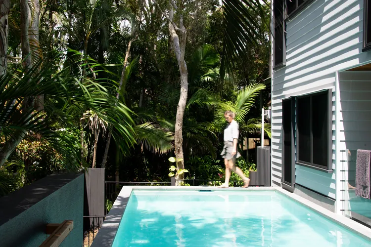 The Sunshine Bungalow – private pool – decks – location