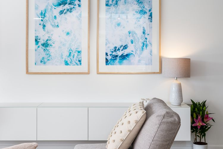 The Coastal Retreat – ocean views and location