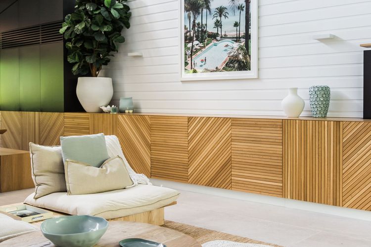 Little Cove Treetops –  3 bedrooms – Style – Beach – Location