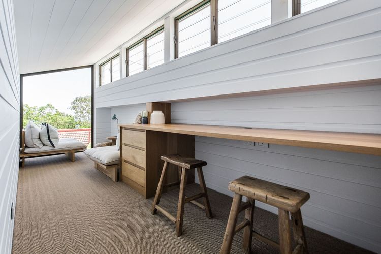 Little Cove Treetops –  3 bedrooms – Style – Beach – Location