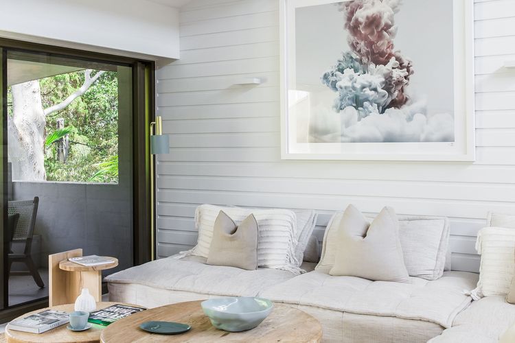 Little Cove Treetops –  3 bedrooms – Style – Beach – Location