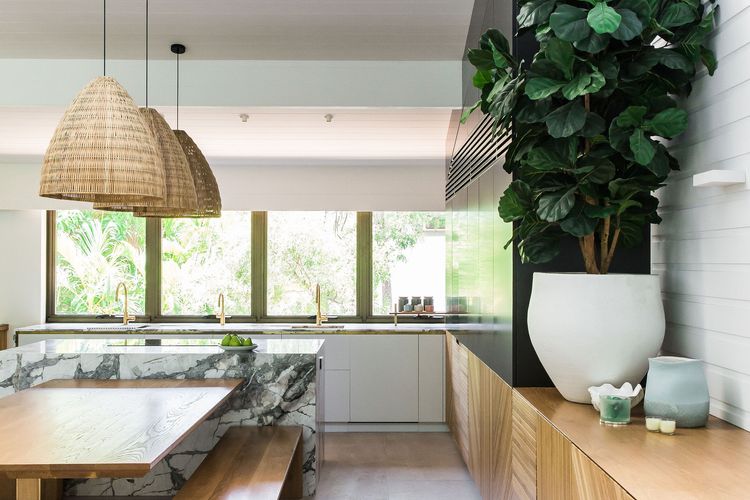 Little Cove Treetops –  3 bedrooms – Style – Beach – Location