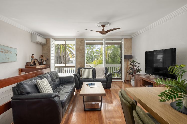 ALOHA – 5/17 Noosa Pde – location and style