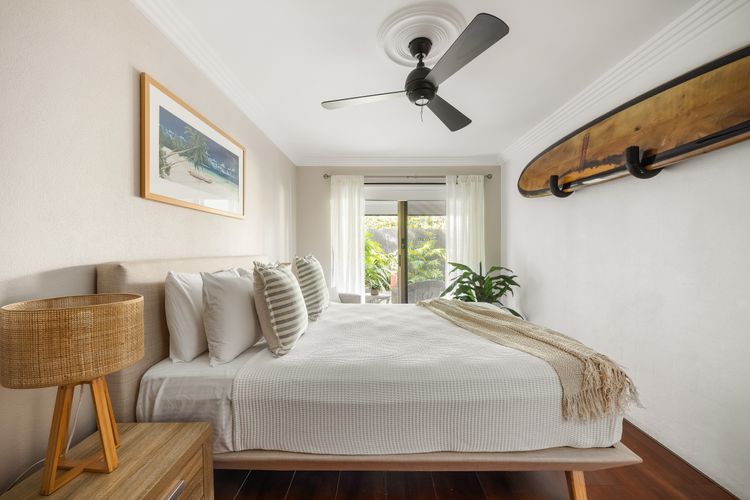 ALOHA – 5/17 Noosa Pde – location and style