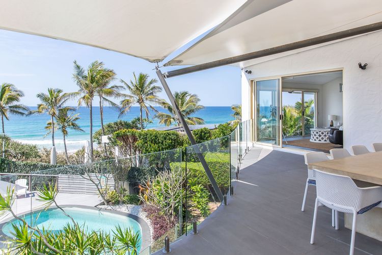 Sunshine Haven – Pool – Beach front – Ocean Views