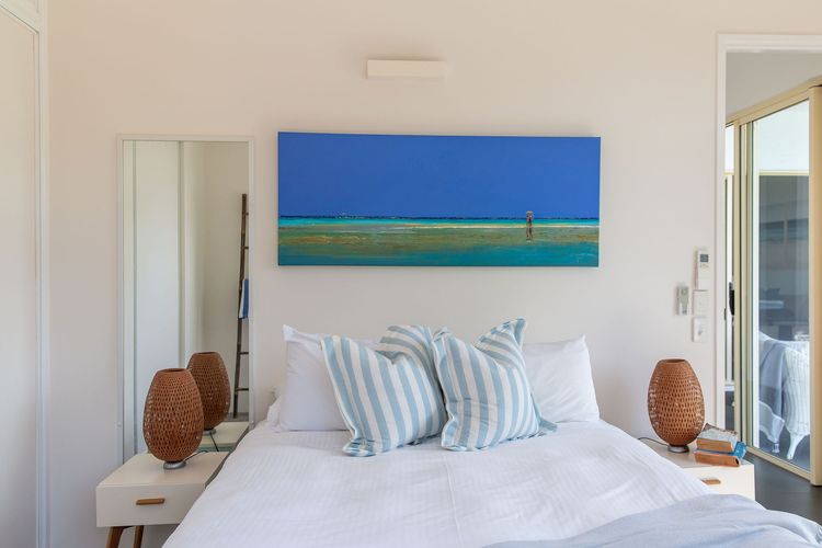 Sunshine Haven – Pool – Beach front – Ocean Views