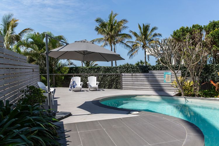 Sunshine Haven – Pool – Beach front – Ocean Views