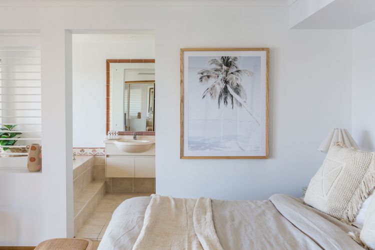 The Waterfront – 4bedroom waterfront home pool