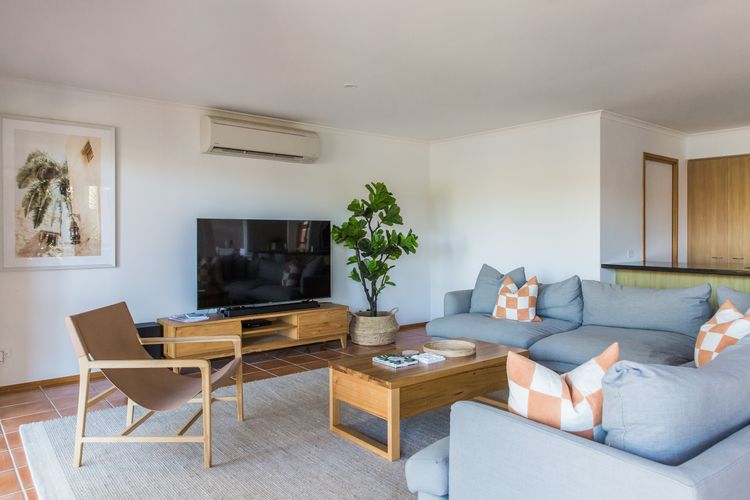 The Waterfront – 4bedroom waterfront home pool
