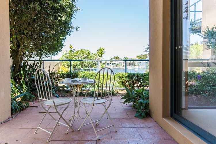 The Waterfront – 4bedroom waterfront home pool