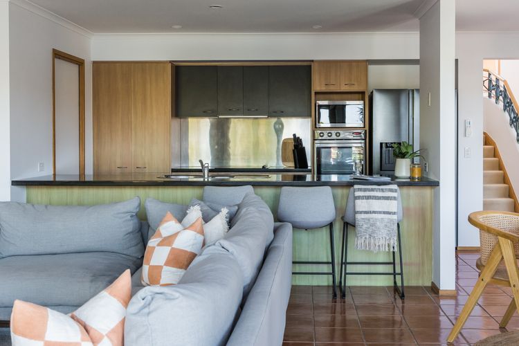 The Waterfront – 4bedroom waterfront home pool