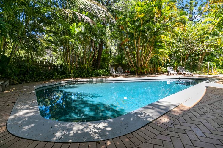 Tea Trees One – beach apartment and location!