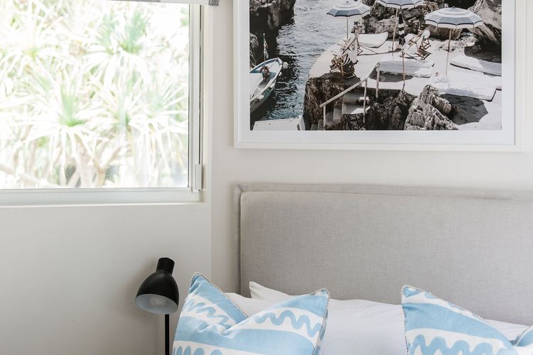 Sunshine Retreat – Ocean Views – Pool – Style