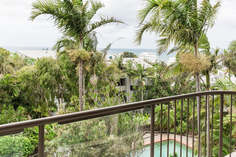 Sunshine Retreat – Ocean Views – Pool – Style