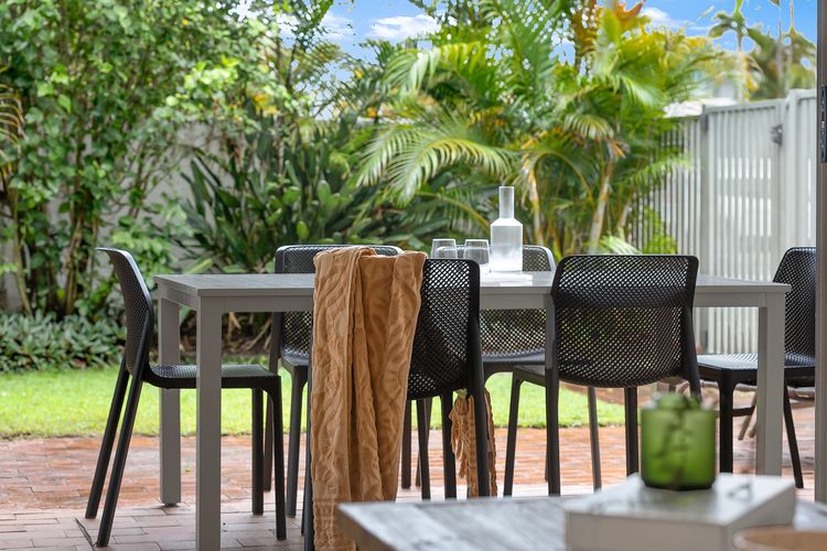 LE COURT 4 – NOOSA BEACH AND SHOPS