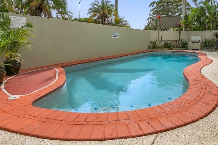 LE COURT 4 – NOOSA BEACH AND SHOPS