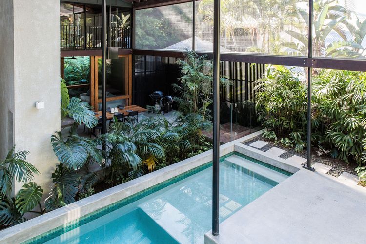 The Rainforest Retreat, Little Cove