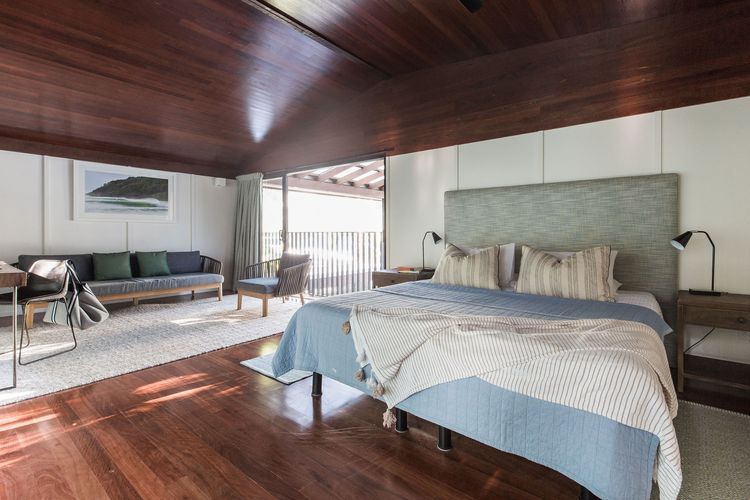 The Rainforest Retreat, Little Cove