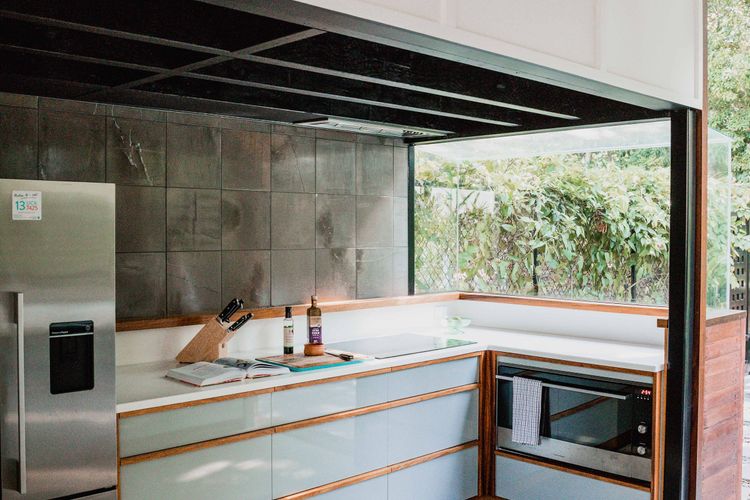 The Rainforest House, Little Cove