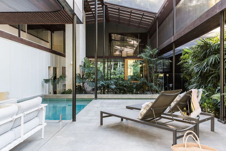 The Rainforest House, Little Cove