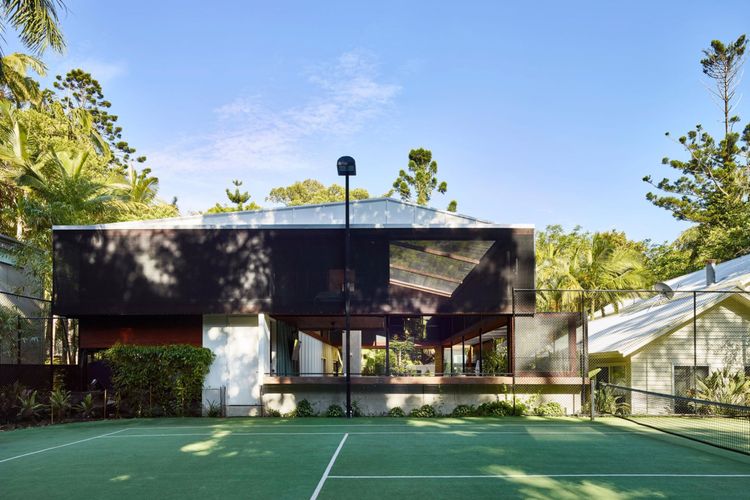 The Rainforest House, Little Cove