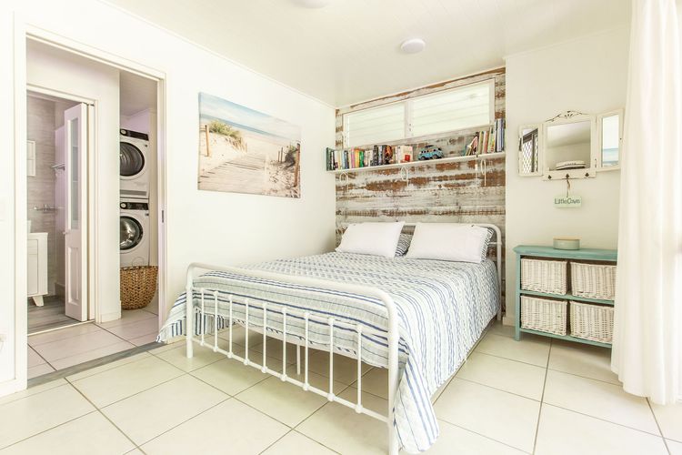 Tea Trees 3 – relaxed coastal apartment, location!