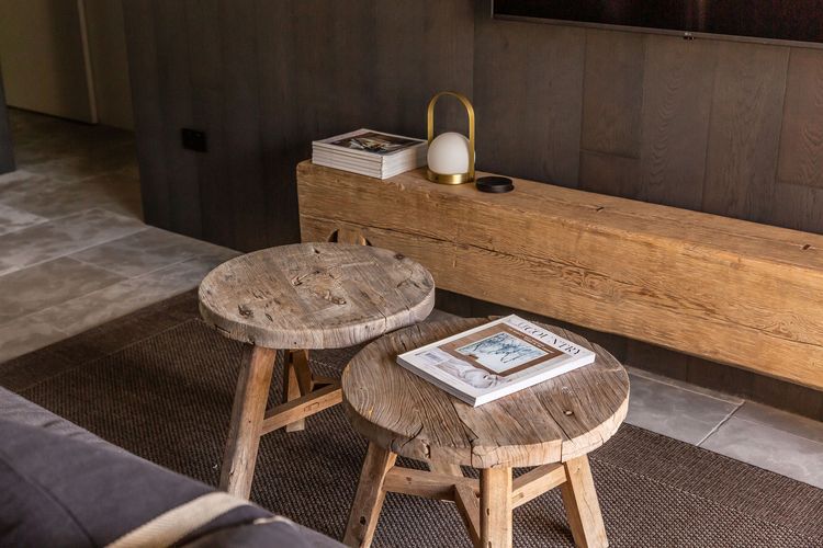 The Laguna Lodge – relax in style.