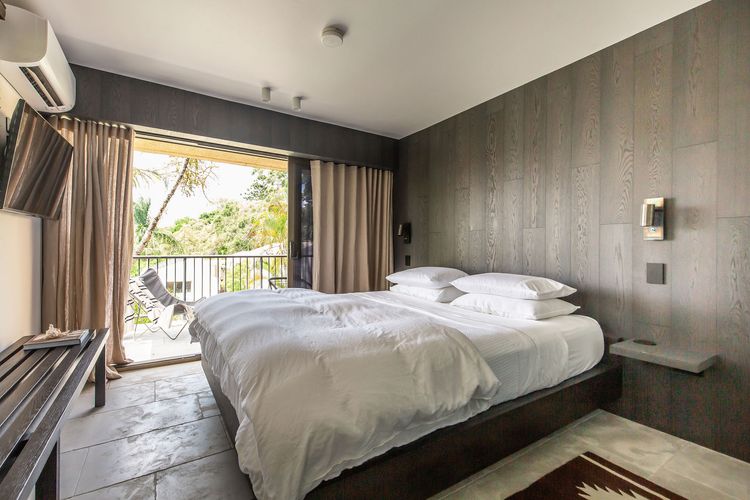 The Laguna Lodge – relax in style.