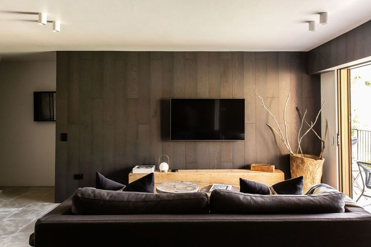 The Laguna Lodge – relax in style.
