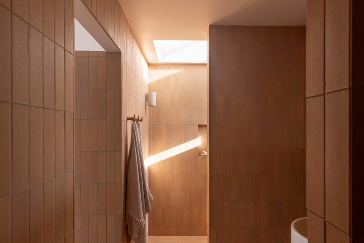 The Gable House – Beachfront luxury home