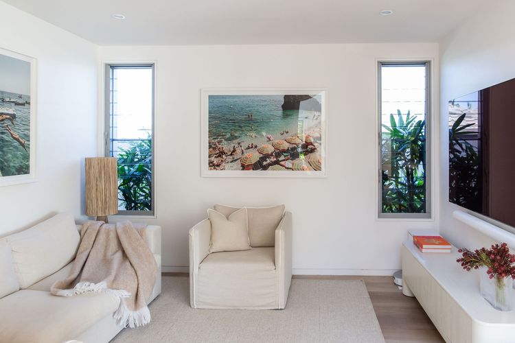 The Noosa Home – pool, jetty, water frontage