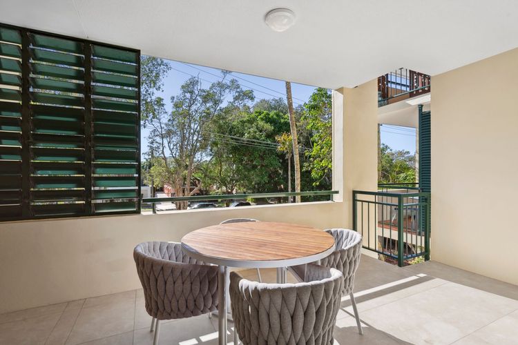 River Retreat – 2 bedroom – River and Beach