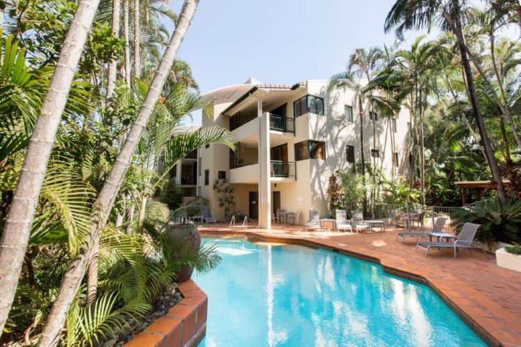 River Retreat – 2 bedroom – River and Beach